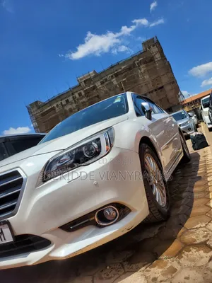 Subaru Legacy 2.5i Premium AWD 2017 Silver
