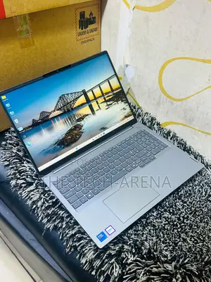 New Laptop Lenovo ThinkBook 14 G8 IAL 16GB Intel Core i5 SSD 512GB