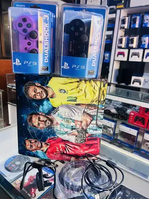 Customized PlayStation 3 With All Accessories