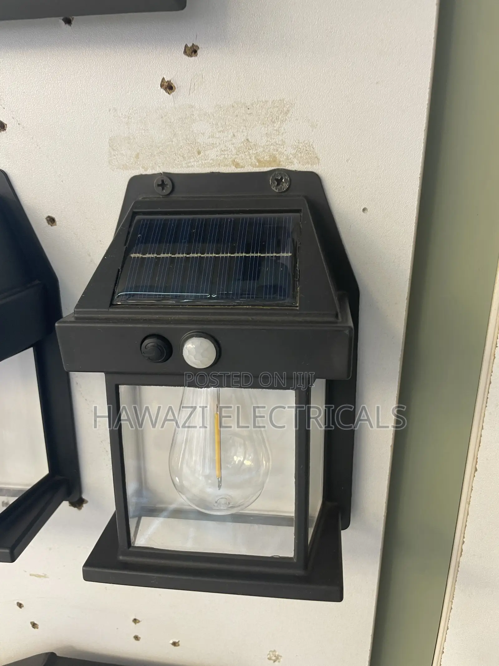 Solar Outdoor Wall Light With Sensor
