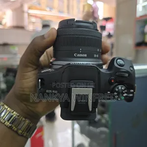 EOS R 50 Canon With 18-45mm