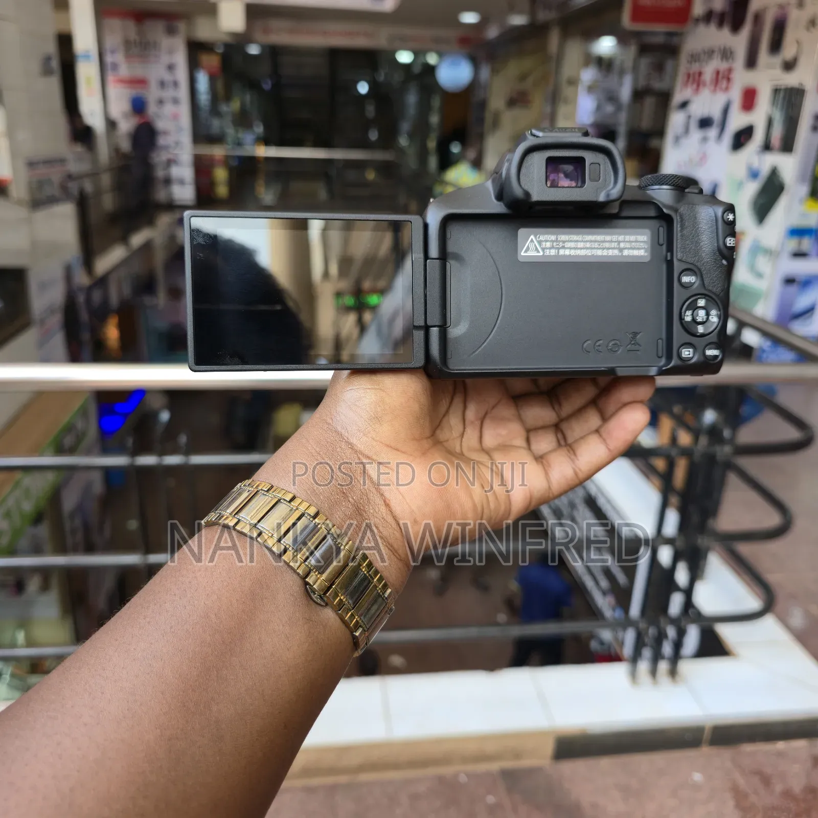 EOS R 50 Canon With 18-45mm
