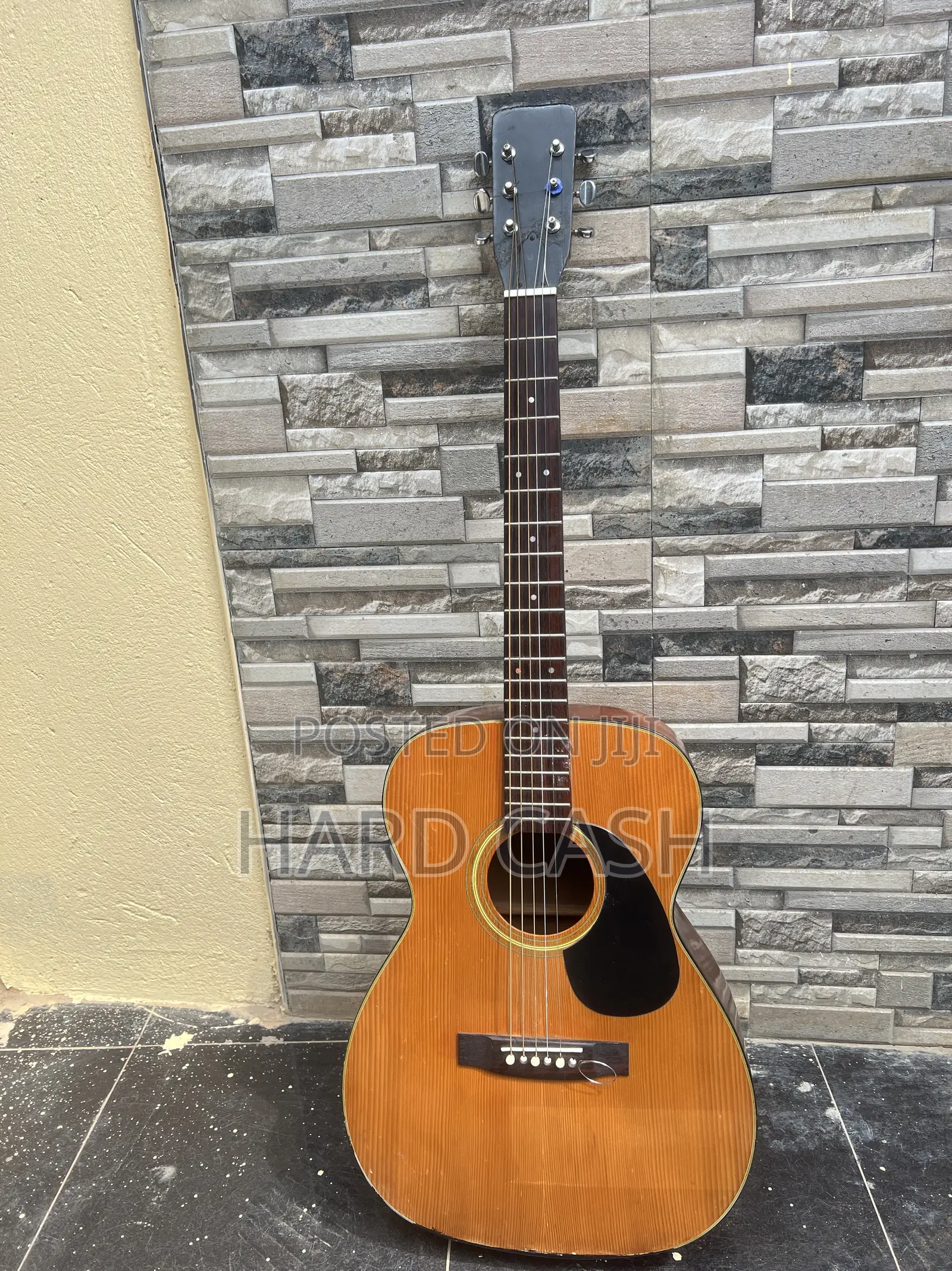 Original Acoustic Guitar