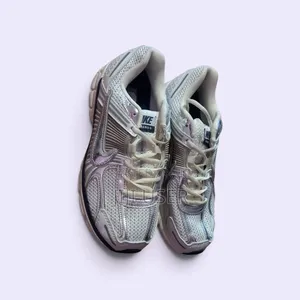 Vemoro Sneakers