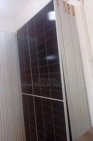 550w/24volts Solar Panels Biffecial