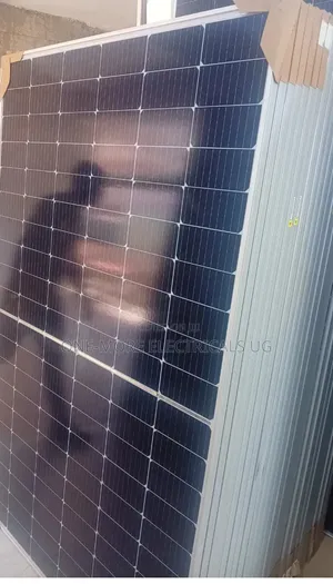 550w/24volts Solar Panels Biffecial