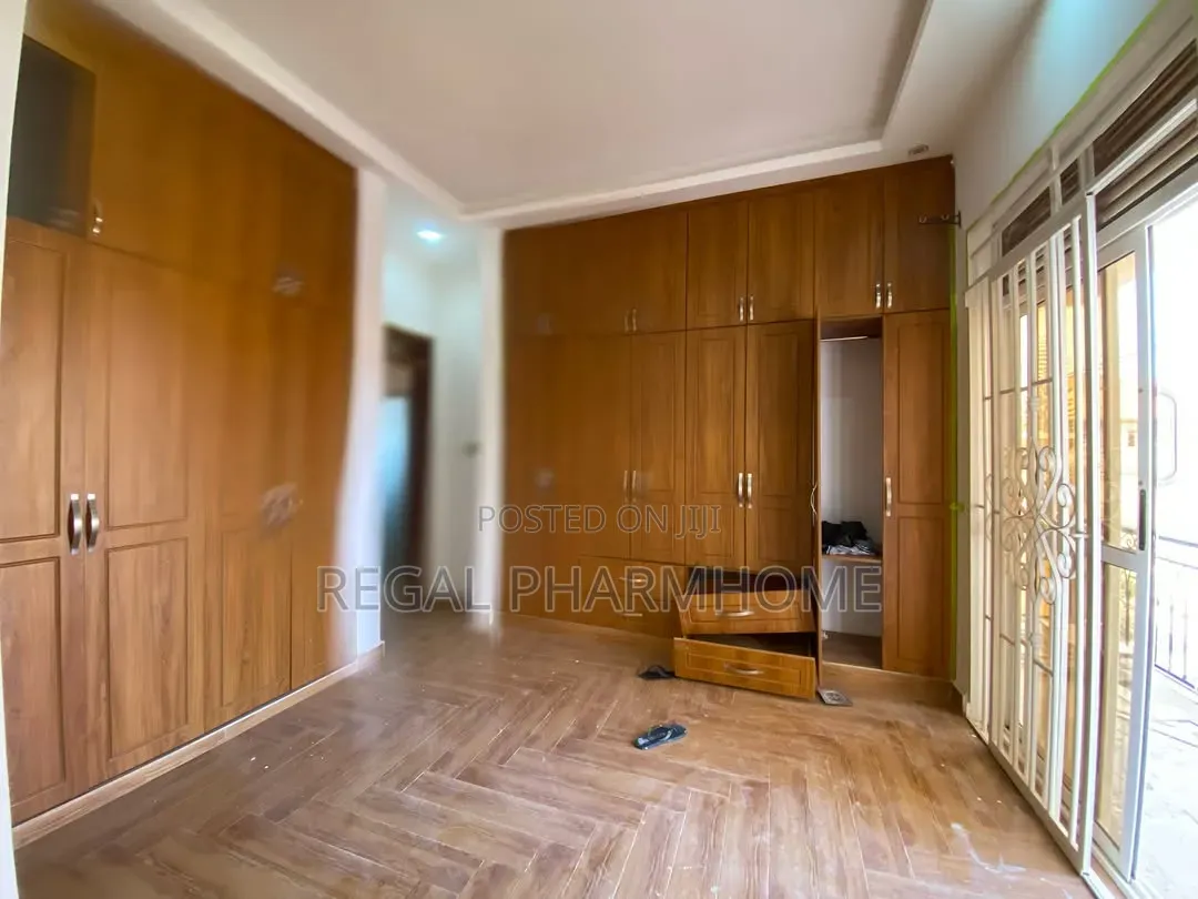 4bdrm Duplex in Munyonyo, Central Division for rent