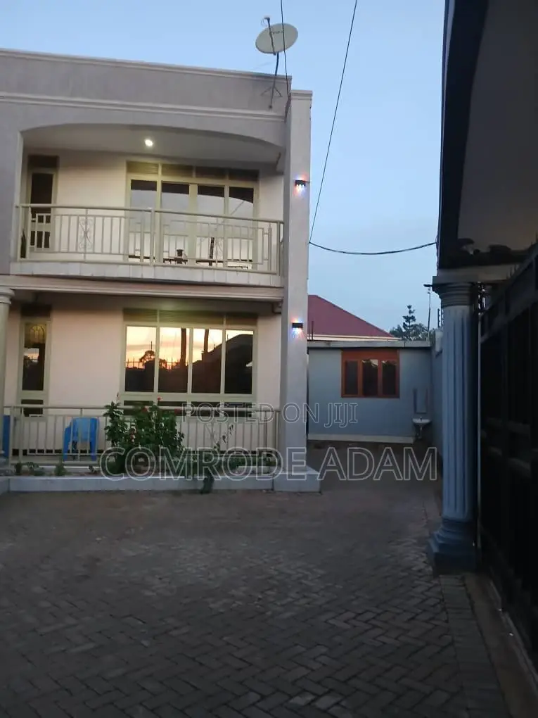 4bdrm House in Wakiso for sale