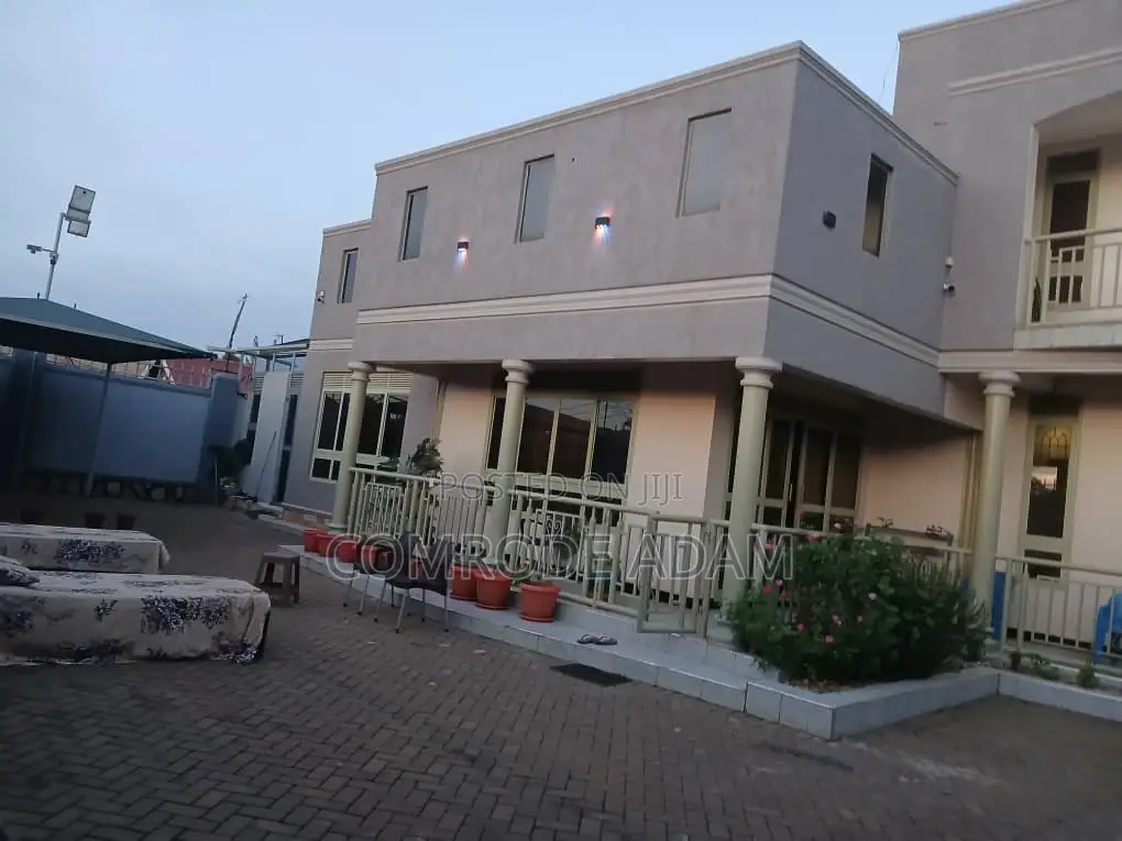 4bdrm House in Wakiso for sale