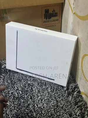 New Laptop Apple MacBook Air 16GB Apple M5 SSD 512GB