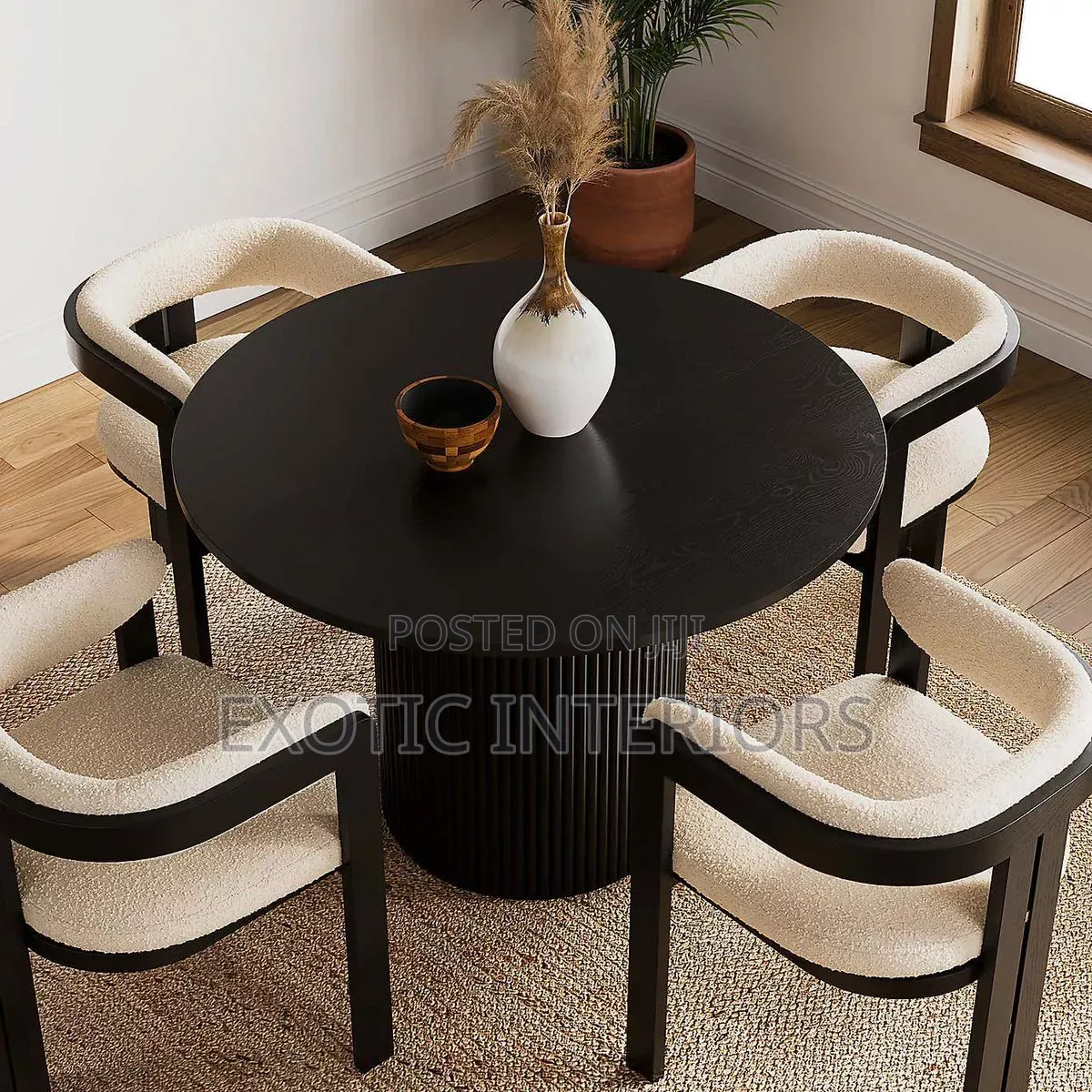 Dining Table of 4seater Call