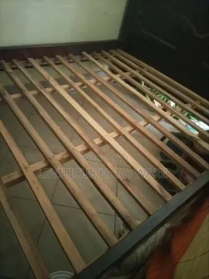 5*6 Marhogany Bed