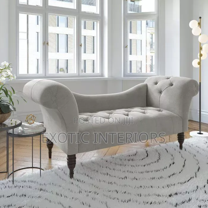 Chesterfield Sofa Call