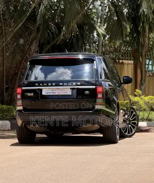 Land Rover Range Rover Vogue 2018 Black