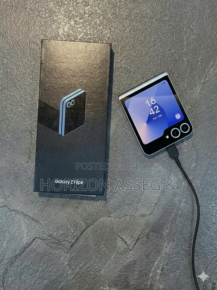 New Samsung Galaxy Z Flip6 256 GB Black