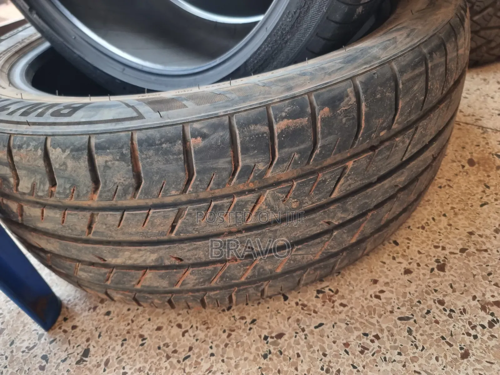 285/45r22 Used Good Condition Tyres for Volvo XC90