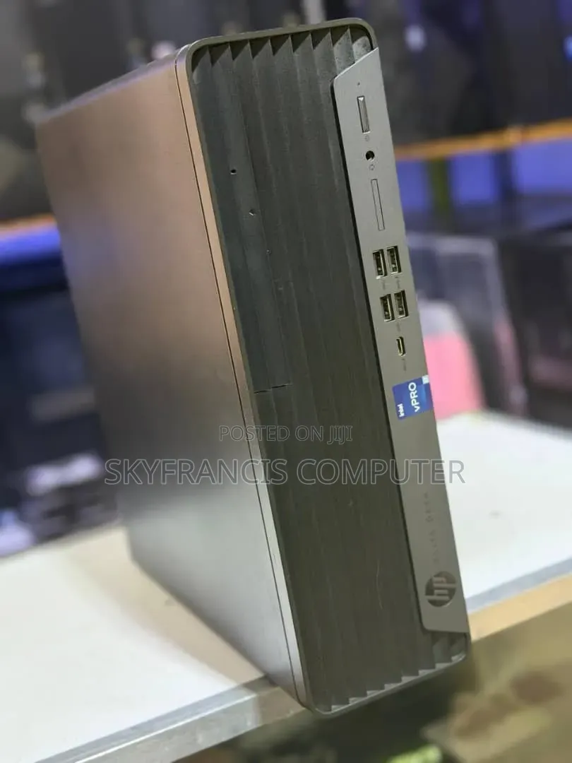 Desktop Computer HP 8GB Intel Core i5 SSD 256GB