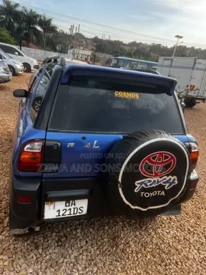 Toyota RAV4 Automatic 2003 Blue