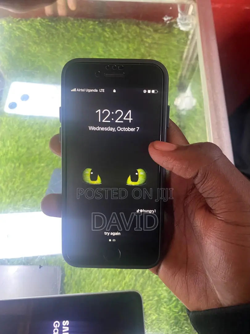 Apple iPhone 8 64 GB Black