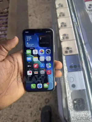 Apple iPhone 11 Pro 64 GB Gold