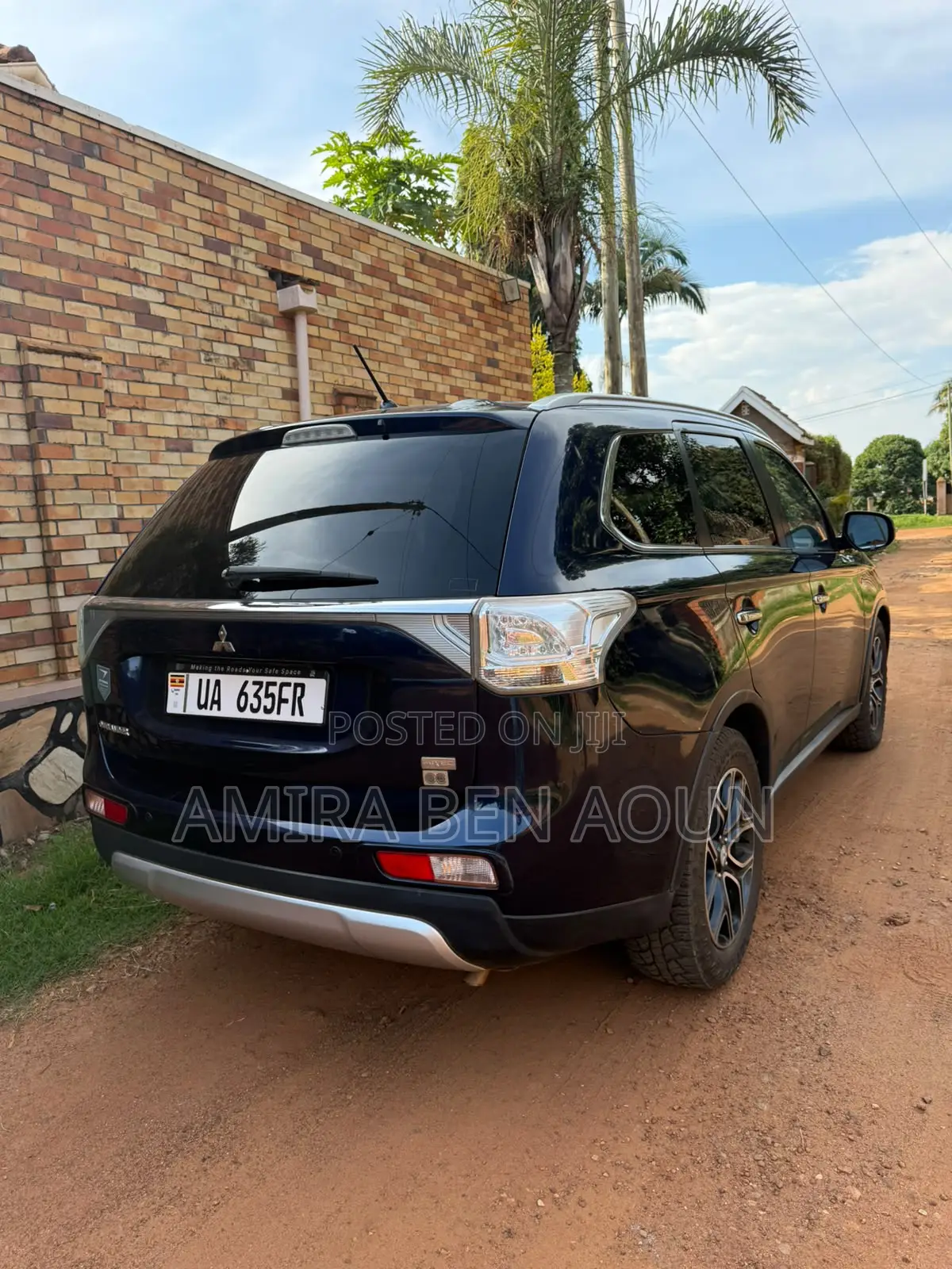 Mitsubishi Outlander ES 4dr SUV (2.4L 4cyl CVT) 2014 Blue