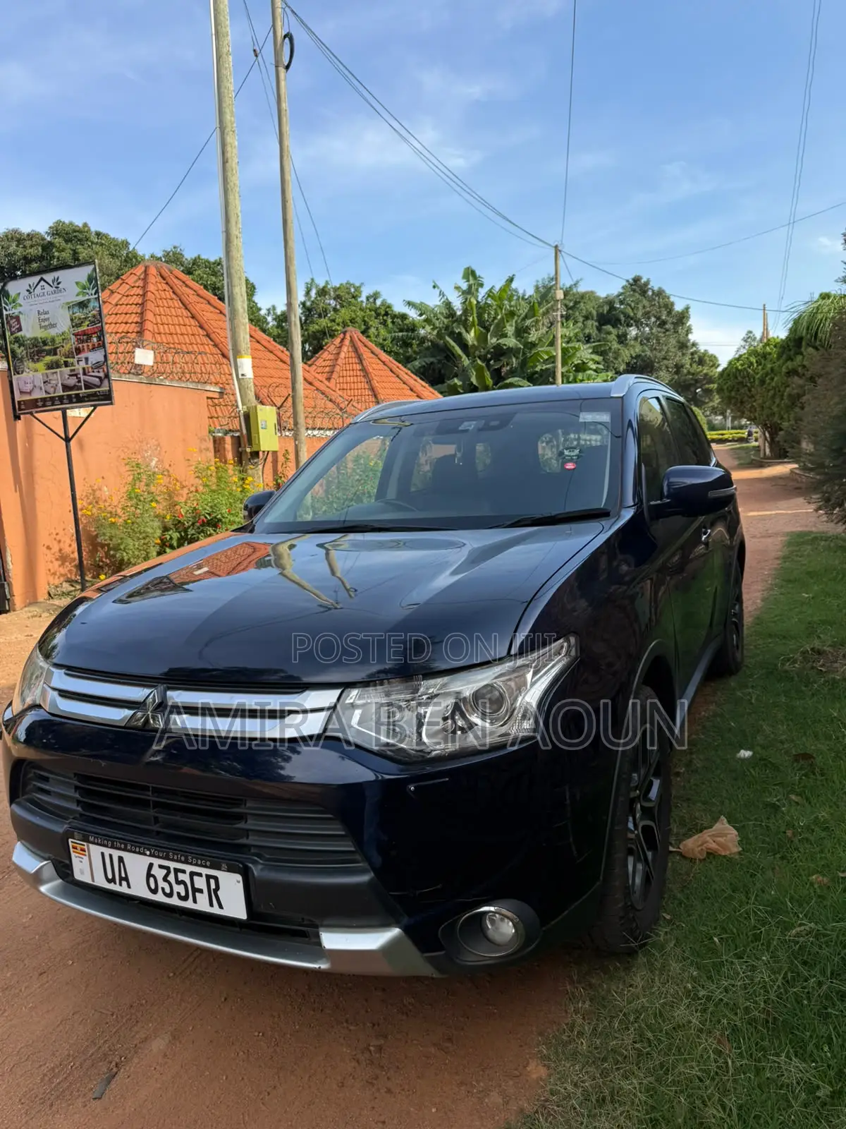 Mitsubishi Outlander ES 4dr SUV (2.4L 4cyl CVT) 2014 Blue