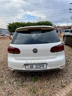 Volkswagen Golf GTI 2013 White