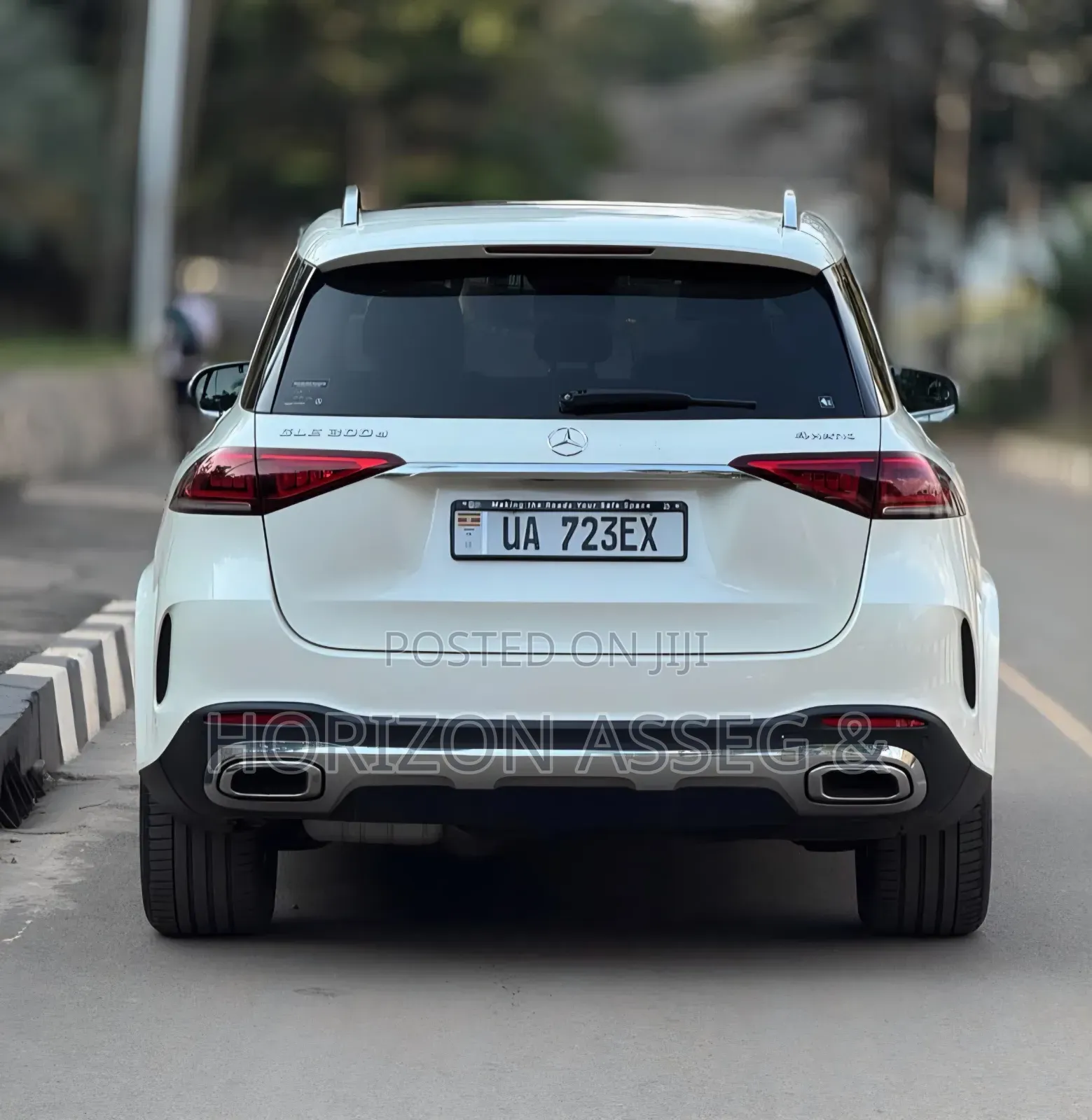 Mercedes-Benz GLE-Class GLE 300d 4MATIC 2020 White