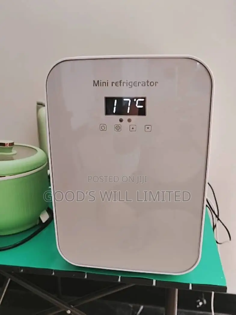 Mini -Refrigerator/ Pharmacy Fridge