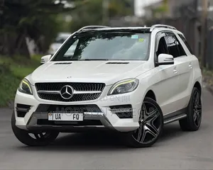 Mercedes-Benz M Class ML350 4dr SUV (3.5L 6cyl 7A) 2014 White