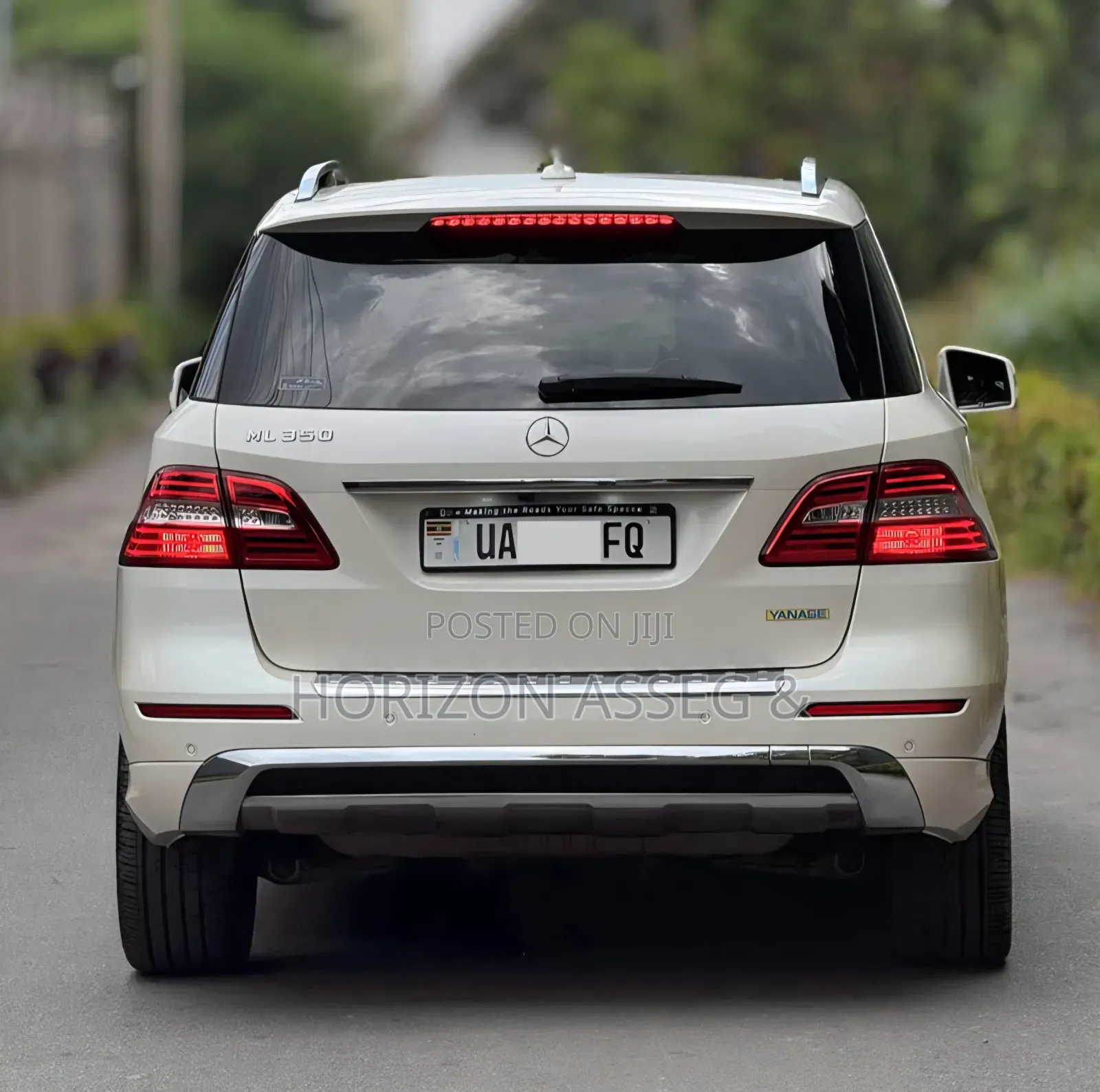Mercedes-Benz M Class ML350 4dr SUV (3.5L 6cyl 7A) 2014 White