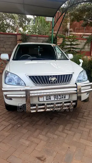 Toyota Harrier 2012 White