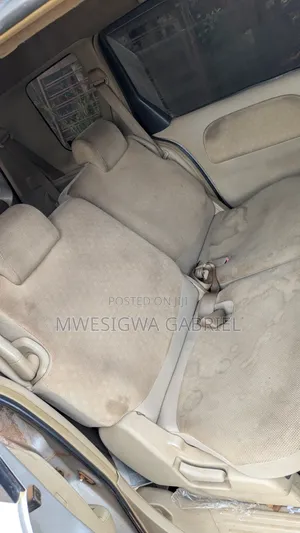 Toyota Sienta 2007 Silver
