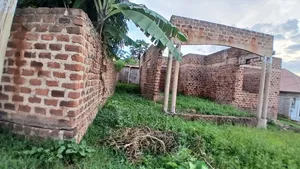 2bdrm House in Kijjambu Estate, Kawempe for sale