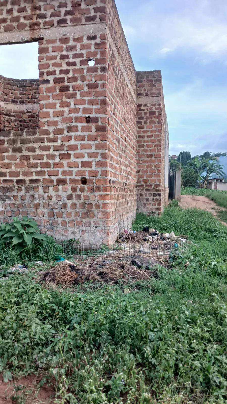 2bdrm House in Kijjambu Estate, Kawempe for sale