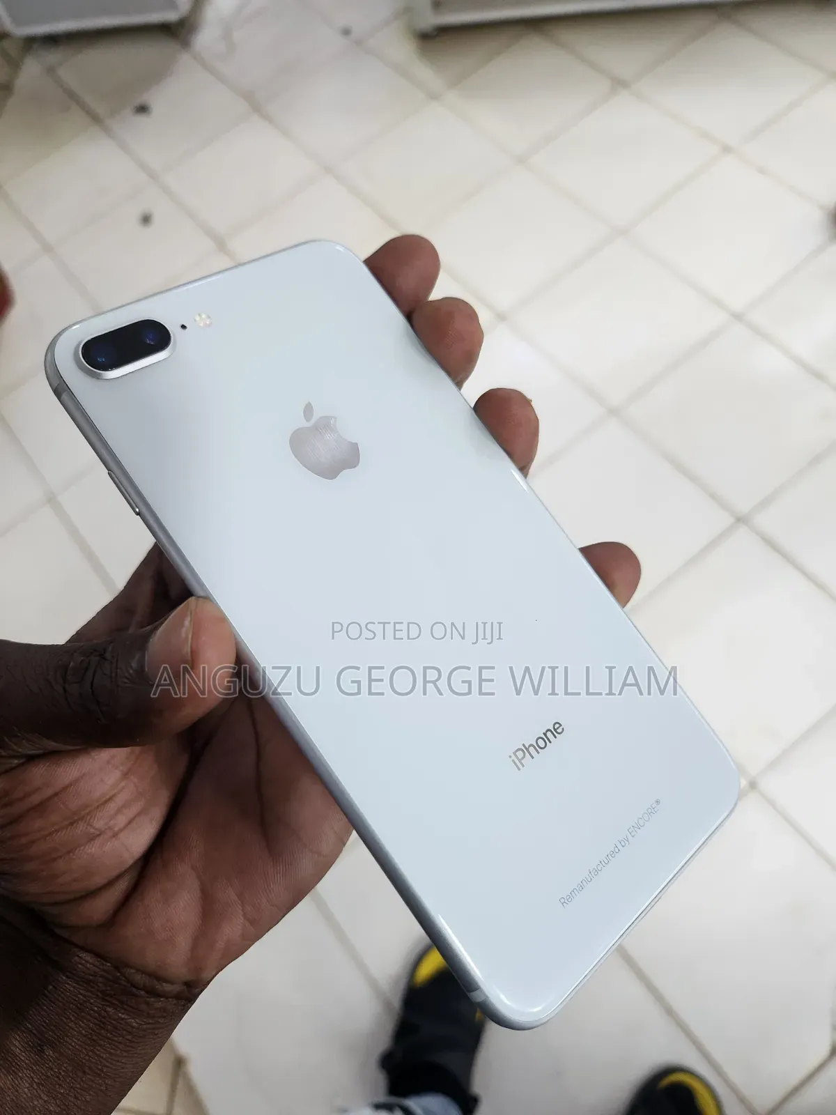 Apple iPhone 8 Plus 64 GB White