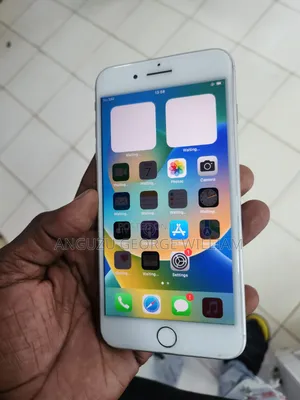 Apple iPhone 8 Plus 64 GB White