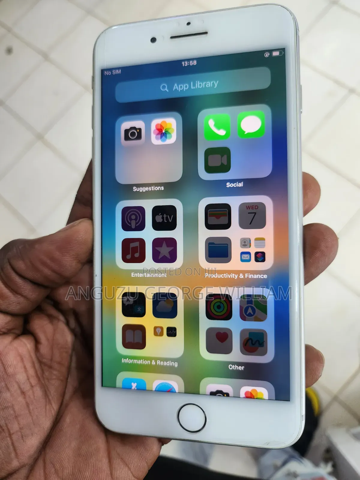 Apple iPhone 8 Plus 64 GB White