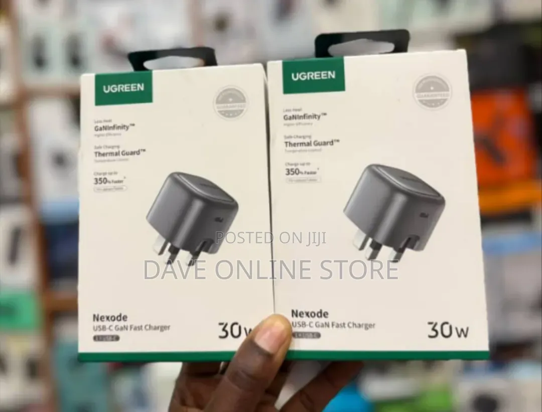 UGREEN Nexode 30W USB-C GaN Fast Charger