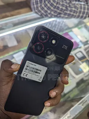 ZTE A35 12 GB Black