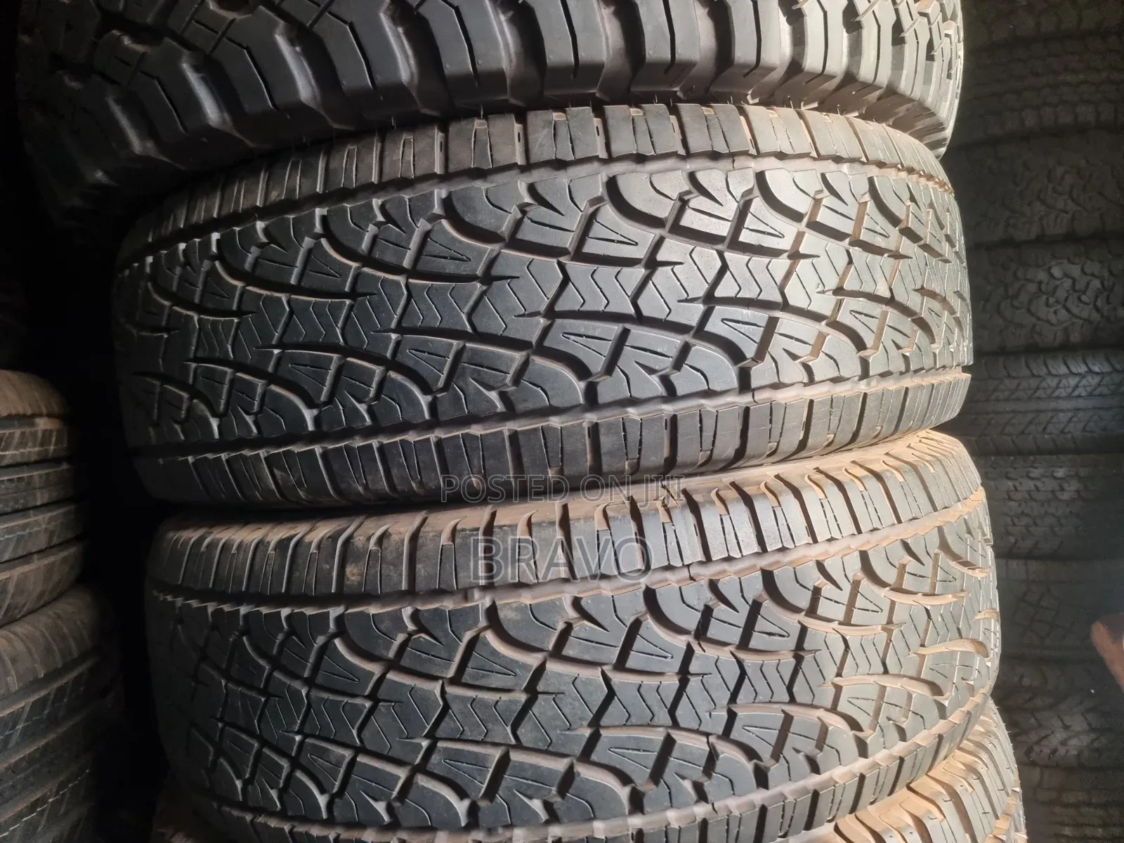 265/65r17 PIRELLI Tires for Prado