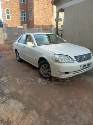 Toyota Mark II 2.0 AWD 2002 White