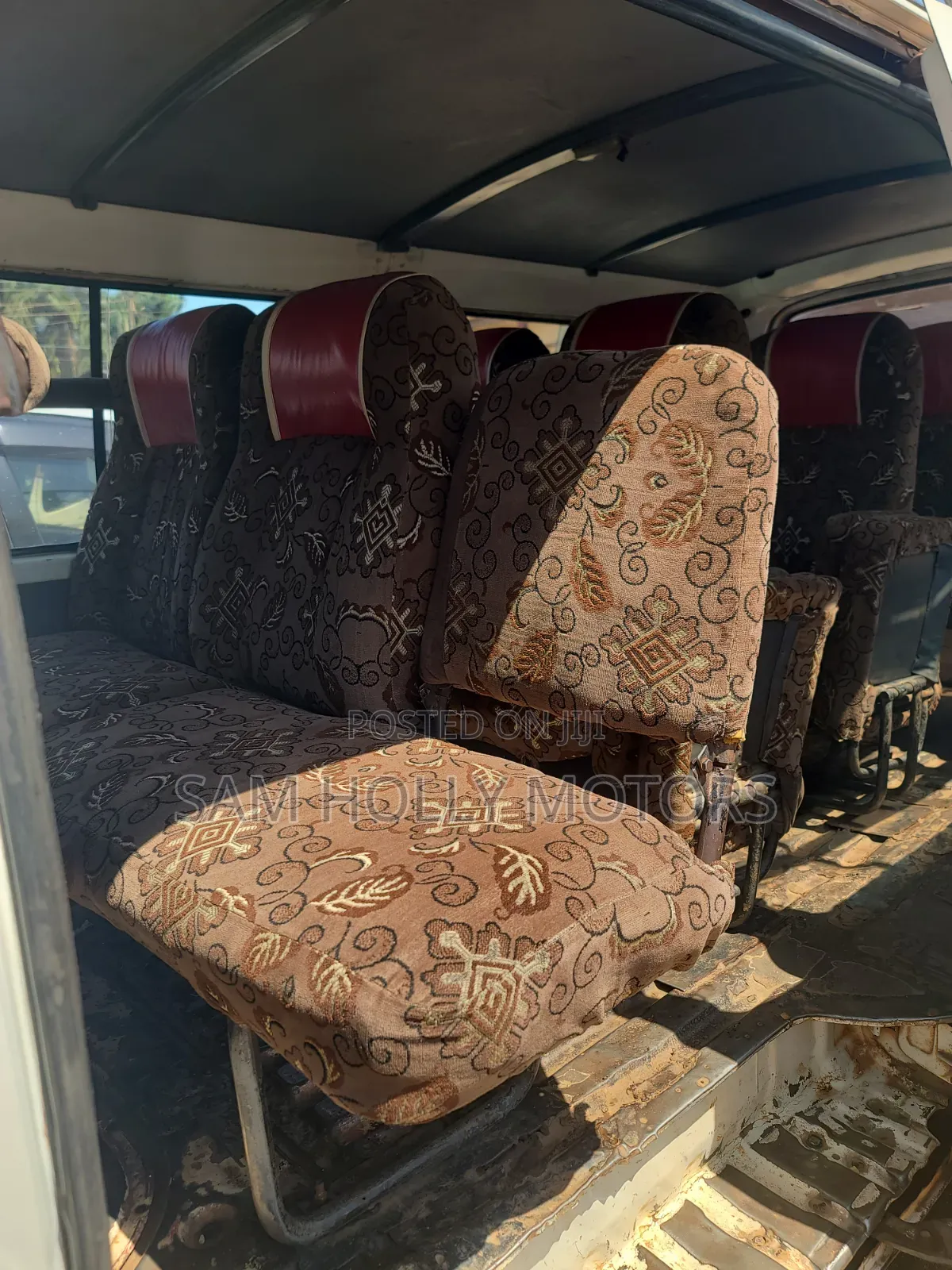 Toyota HiAce 2008 White