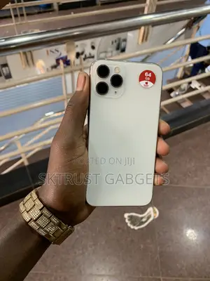 Apple iPhone 11 Pro 64 GB White