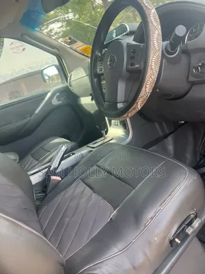 Nissan Pathfinder 2009 Black