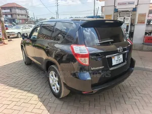 Toyota Vanguard 2009 Black
