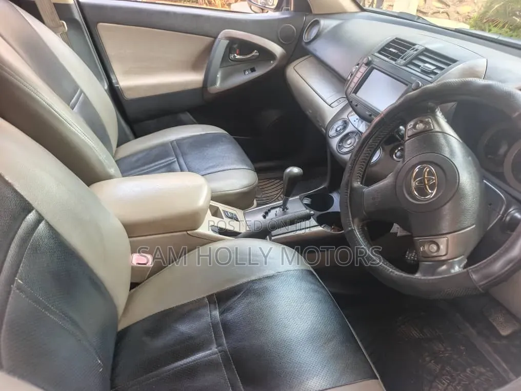 Toyota Vanguard 2009 Black