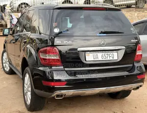 Mercedes-Benz M Class ML 350 4Matic 2011 Black