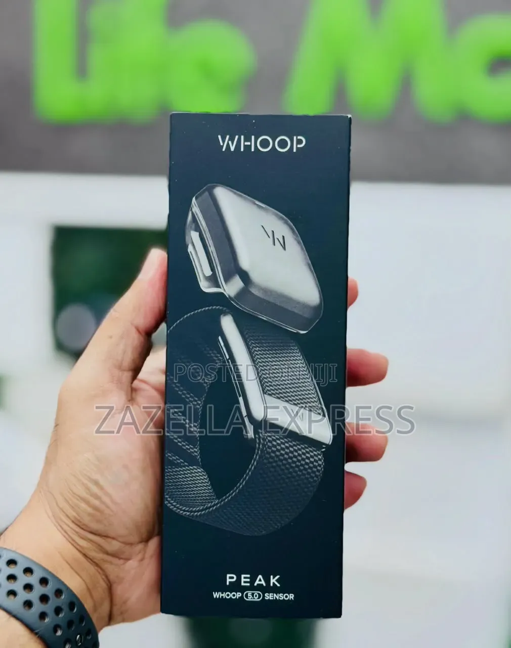 Whoop Life 5.0/Mg Activity Tracker - 12 Month Membership