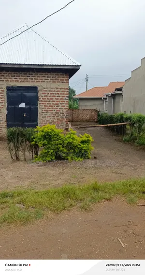 2bdrm House in Kabalore for sale